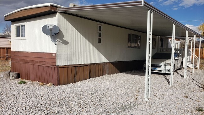 Photo - 2 Bedroom / 2 Bathroom Manufactured Home a...
