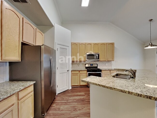 Photo - 30710 Country Meadows Dr