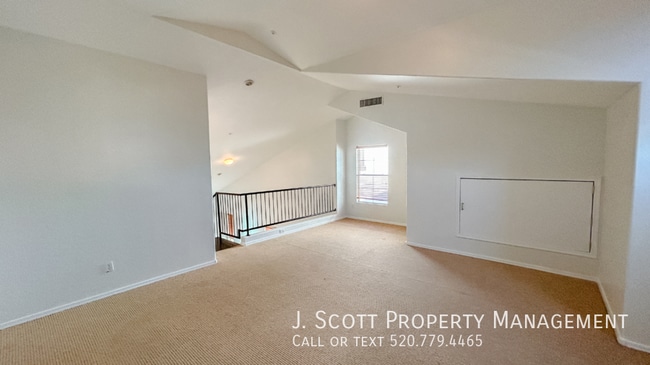 Photo - 746 N Laguna Dr