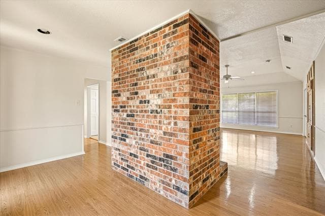 Photo - 5406 Wedgefield Rd