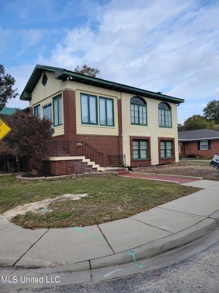 Photo - 133 Hopkins Blvd Unit A