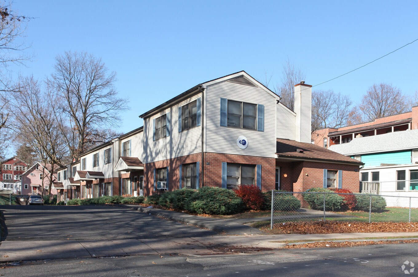 Photo - 711 Garden St Apartments