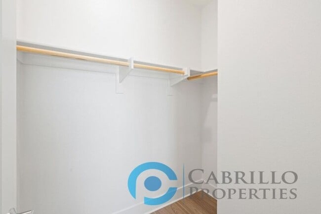 Photo - 1632 Neptune Ave