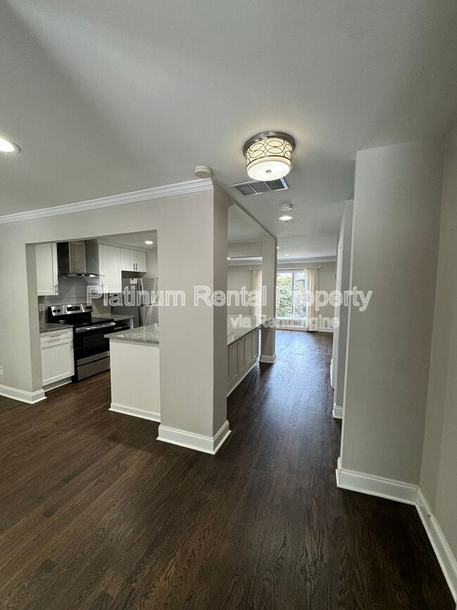 Photo - 17 Ivy Trail NE