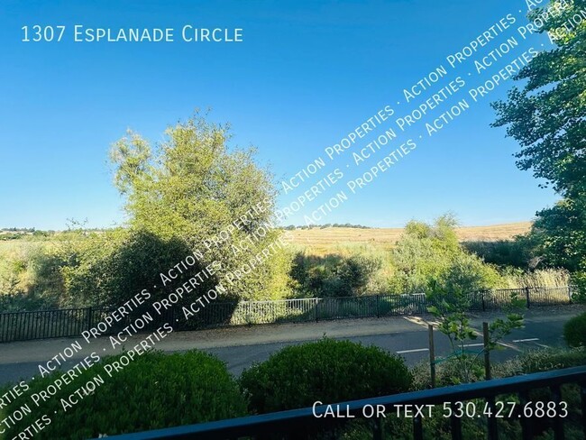 Photo - 1307 Esplanade Cir