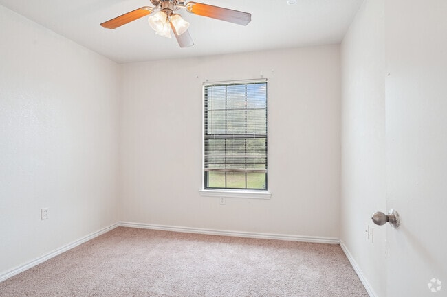 3BR, 2BA - 1,077SF - Second Bedroom - Broadway Commons