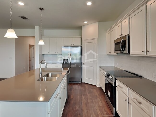 Photo - 14633 Cedar Ml Dr