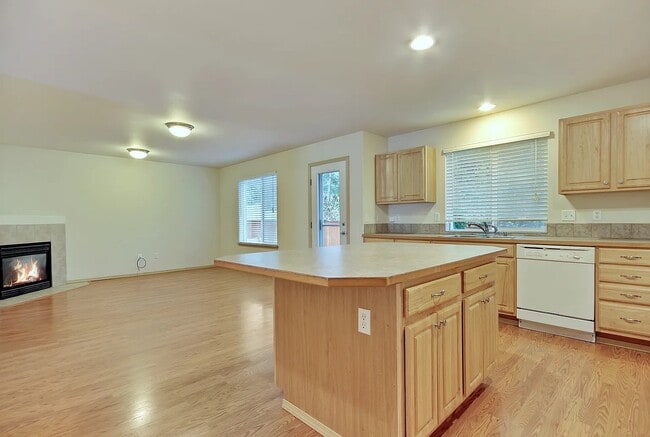 Photo - 18226 80th Ave E