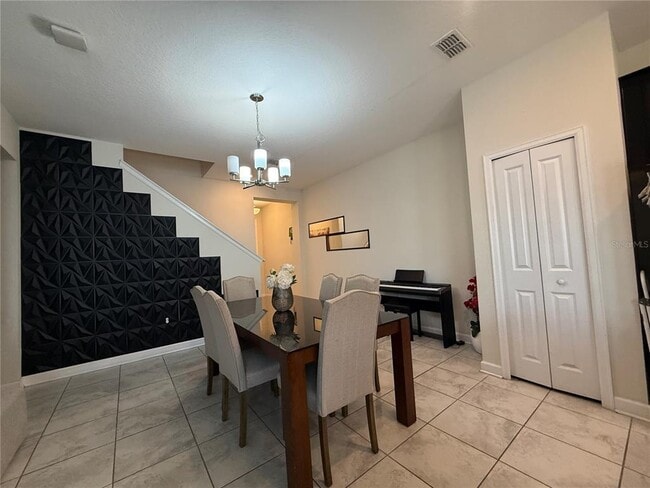 Photo - 2905 Title St