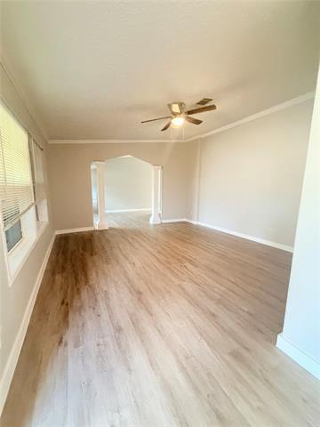 Photo - 2595 Bryant St