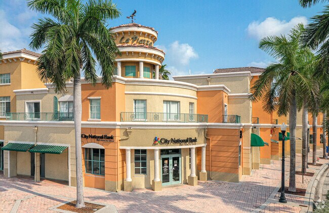 La Piazza at Young Circle