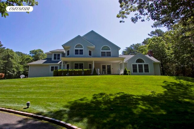 Building Photo - 1611 Deerfield Rd Rental