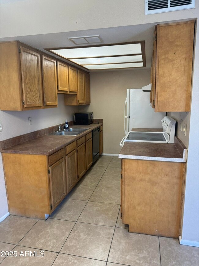 Photo - 286 W Palomino Dr