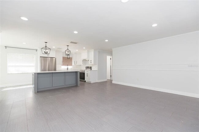 Photo - 2307 Lincoln Ct