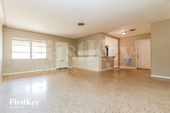 Photo - 5900 Grove St S House