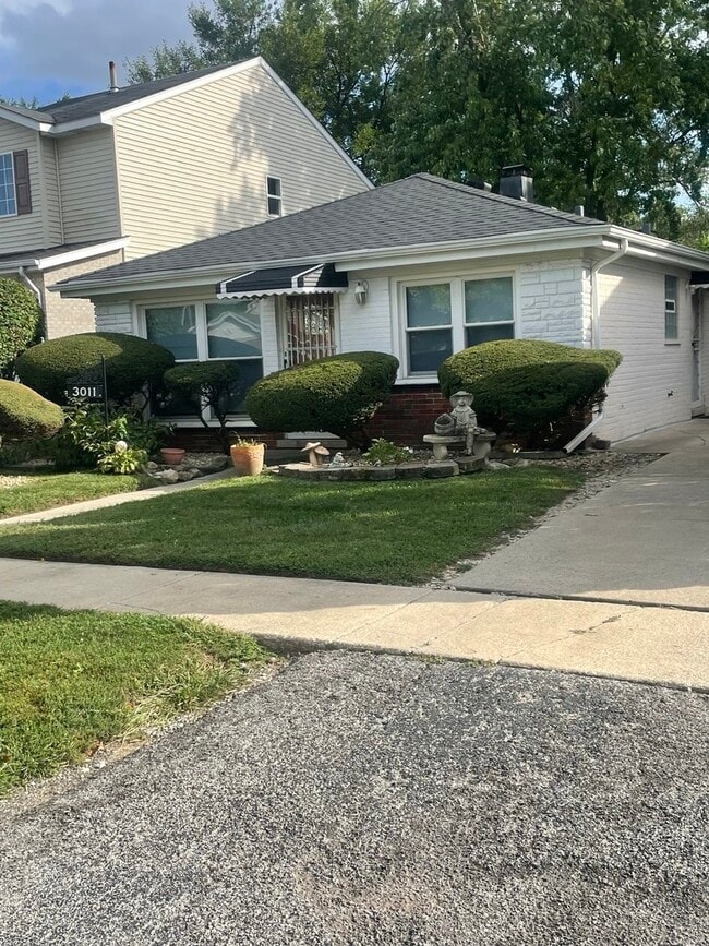 Photo - 3011 140th Pl