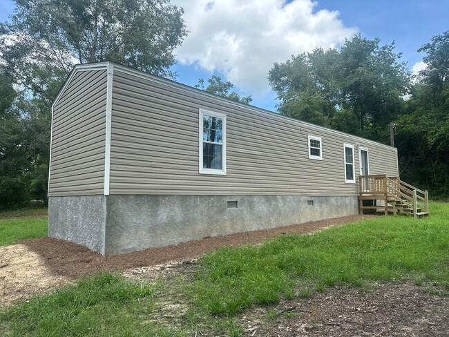 2 Bed 2 Bath MH - 2 Bed 2 Bath MH House