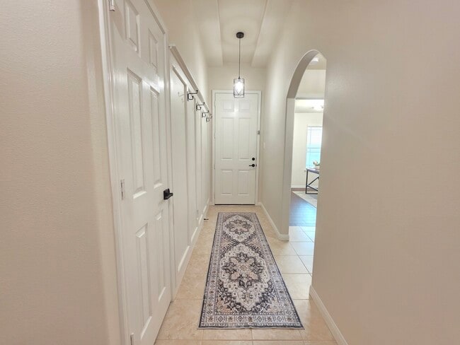 Photo - 15434 Kaston Dr