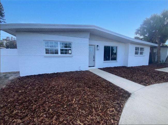 Building Photo - 8710 94th Ave