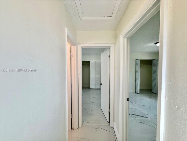 Photo - 950 NW 109th St Unit 950