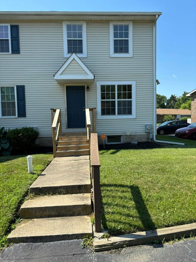 Photo - 307 Cobble Creek Curv Condo