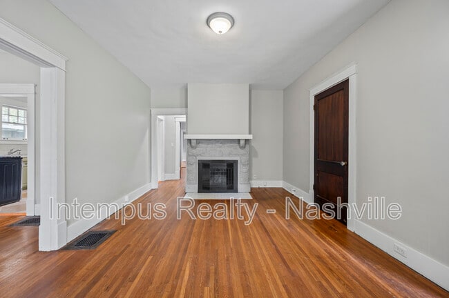 Photo - 1508 Gale Ln