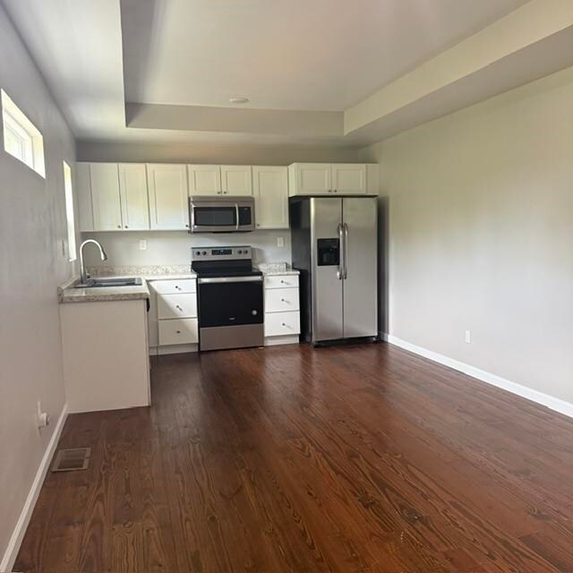 Photo - 758 Parklawn St