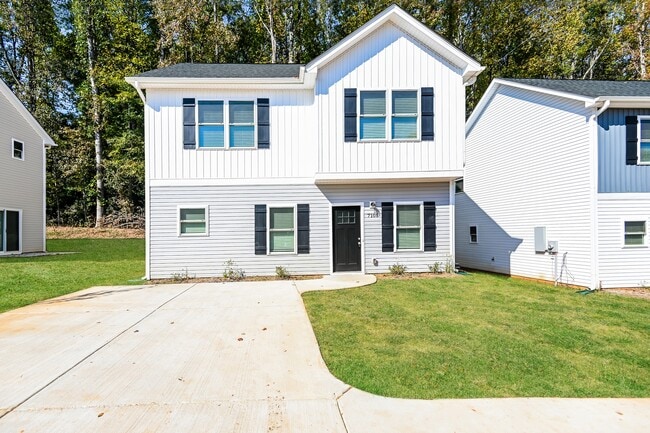 Building Photo - 7105 Plott Rd Rental