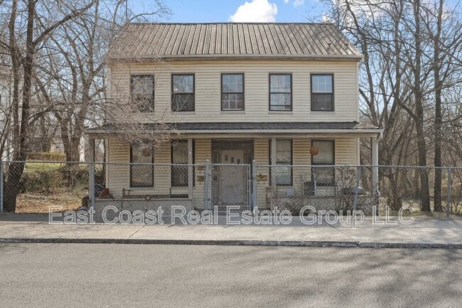 Photo - 242 E Liberty St Condo