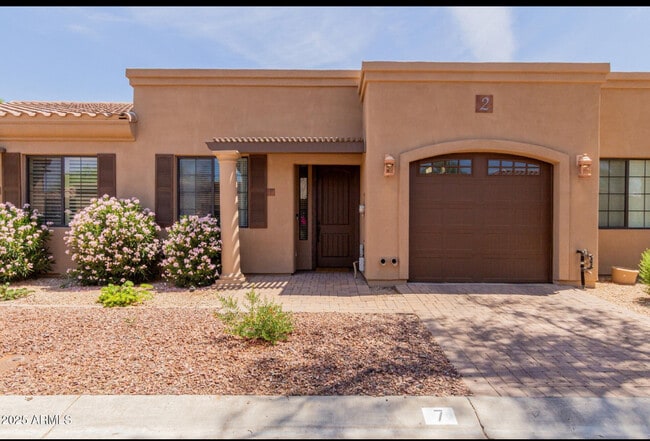Building Photo - 4241 N Pebble Creek Pky Unit Goodyear Condo
