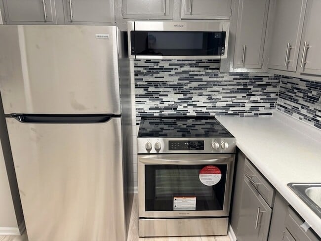 Photo - 1104 Mercury Dr Unit 151B