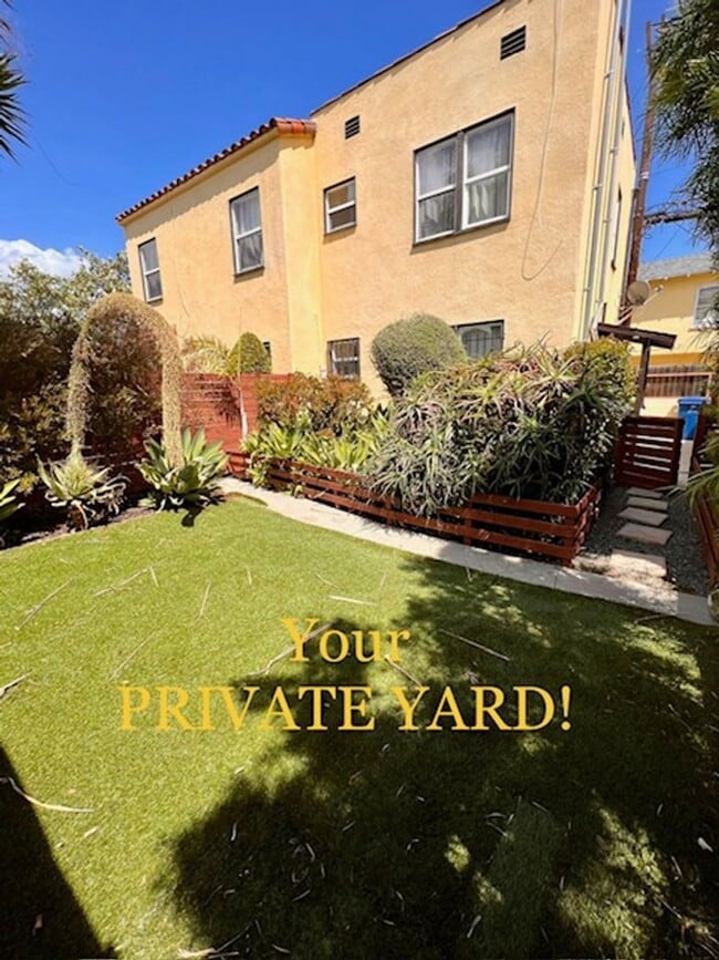 Photo - 5112 W 21st St Unidad #5112