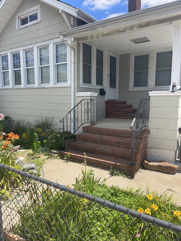 Photo - 157 Gordon Pl (Freeport, NY)