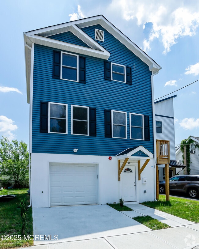Building Photo - 42 W Shore St Rental