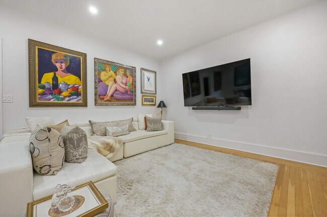 Photo - 47 Lafayette Pl