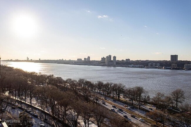 Photo - 230 Riverside Dr