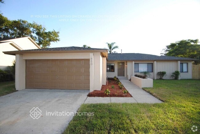 Building Photo - 930 Waverly Dr Rental