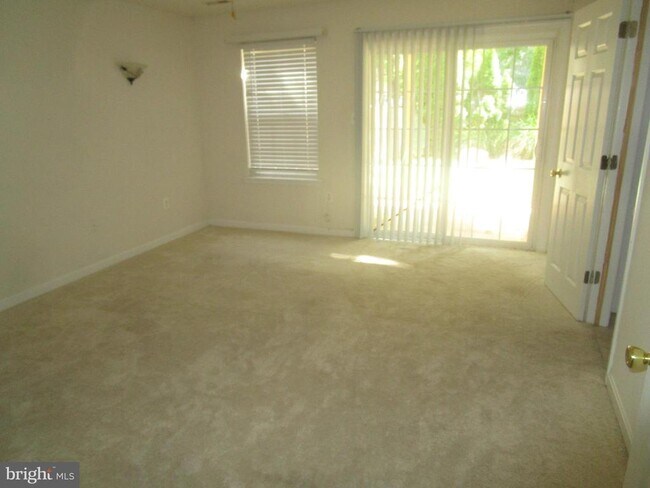 Photo - 7911 Heatherleigh Pl
