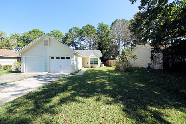 Great Location in Fort Walton Beach - Great Location in Fort Walton Beach