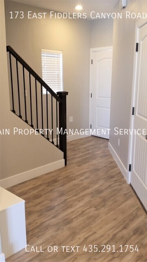 Photo - 173 E Fiddlers Canyon Rd