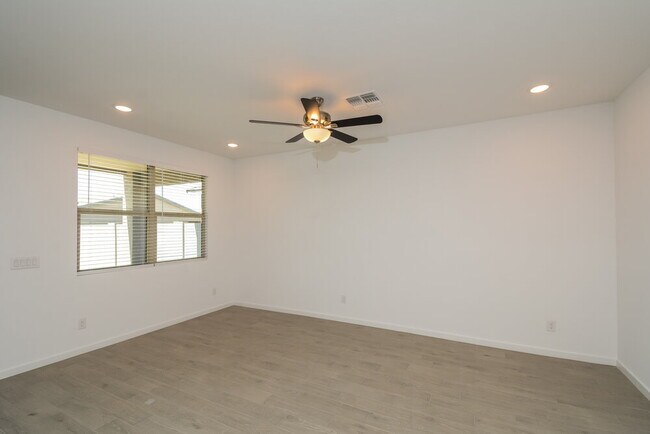 Photo - 12641 W Daley Ln
