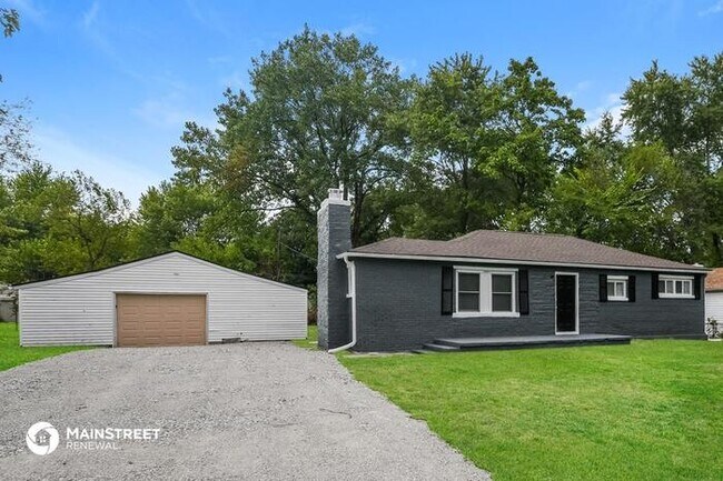 3910 N IRWIN AVE, INDIANAPOLIS, IN 46226 - 3910 N IRWIN AVE, INDIANAPOLIS, IN 46226 House