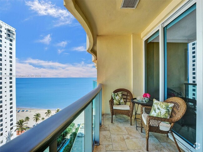 Building Photo - 2501 S Ocean Dr Unit PH1 Rental