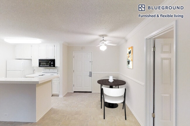 555 W Middlefield Rd Unit SI FL3-ID12576A