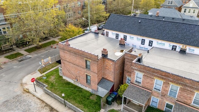 Photo - 514 W 1st Ave