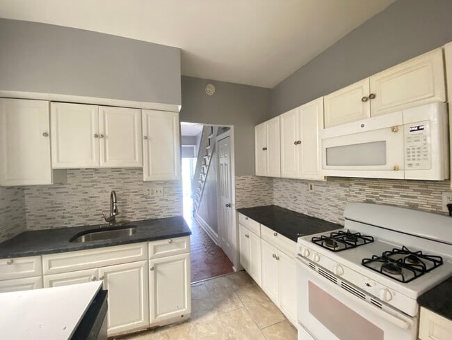 Photo - 1722 W Norris St