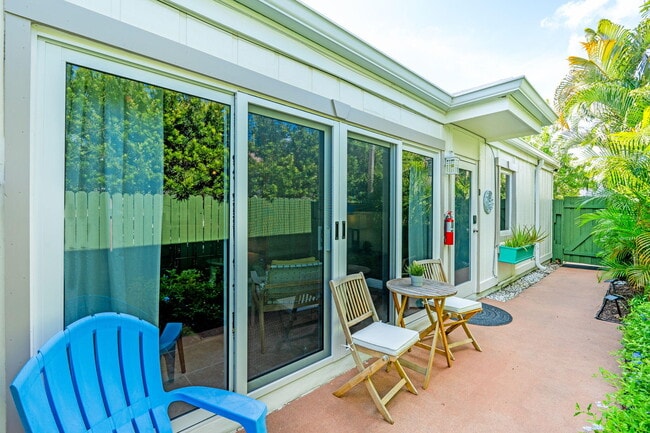 Photo - 3725 S Olive Ave