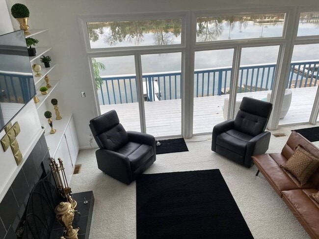 Photo - 1343 Waters Edge Dr