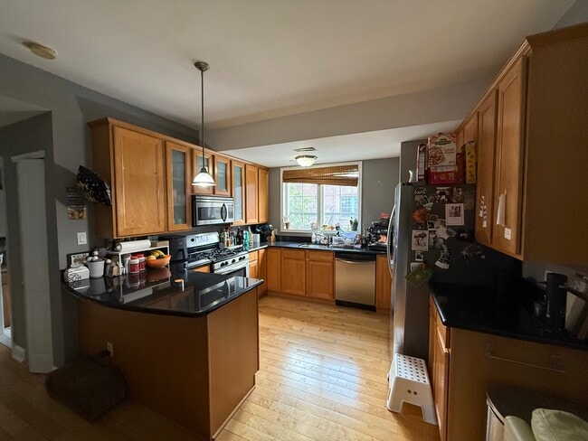 Building Photo - 900 N 3rd St Unit 900A