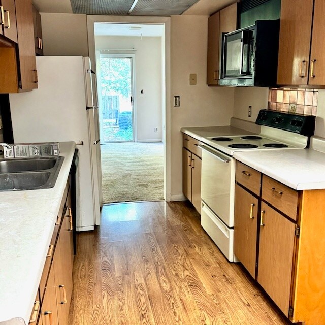 Photo - 1302 Mitchem Dr